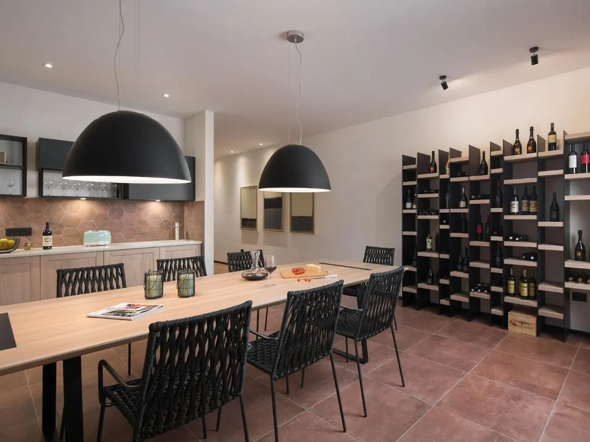 Boutique Villa In Pula With Pool And Sauna 0*,